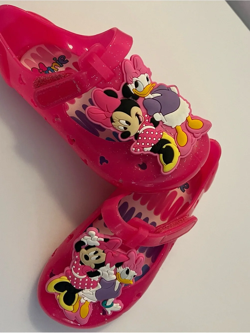 Minnie Mouse and Daisy Duck Pink toddler girls Jelly Shoes Mary Jane’s size 7
